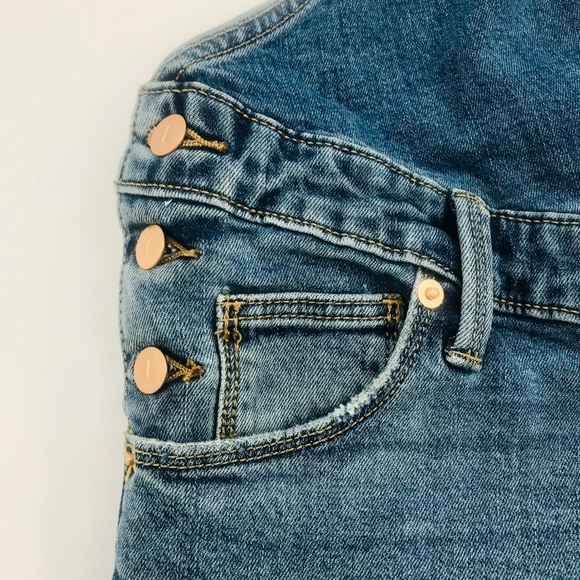 COPY - COPY - NWT Isabel maternity jean distressed wash overalls shortalls sz 8… - Picture 6 of 8